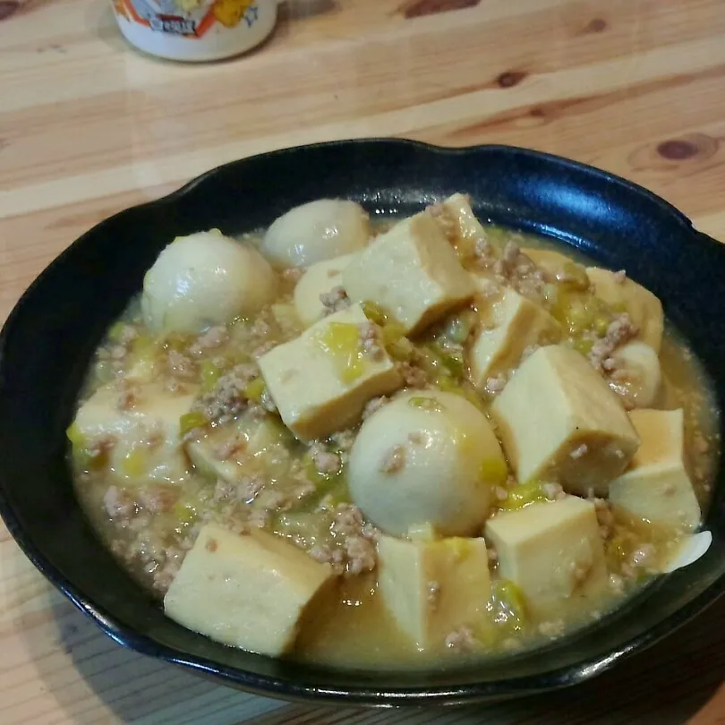 Snapdishの料理写真:里芋＆高野豆腐の肉みそ煮|あずきラテさん