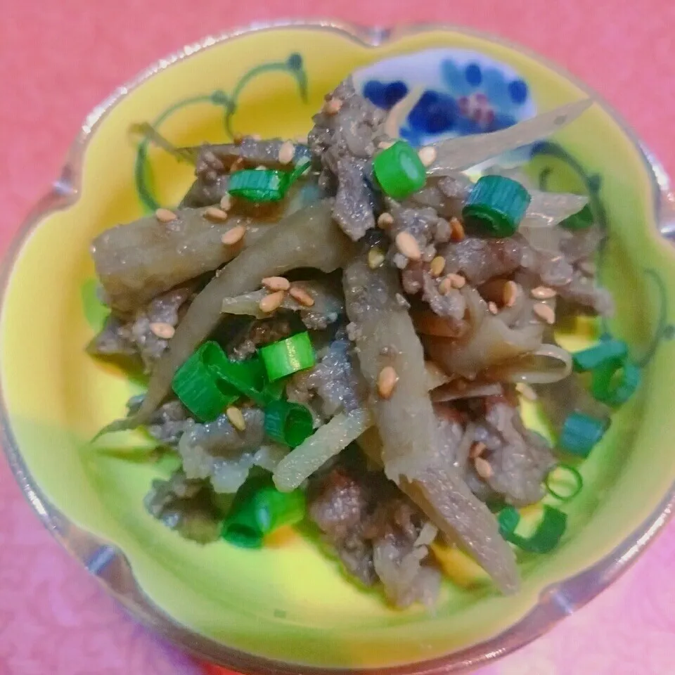 Snapdishの料理写真:🍚ご飯がすすむ君🔹🔷牛肉と牛蒡の黒糖甘辛煮🔷🔹|@きなこさん