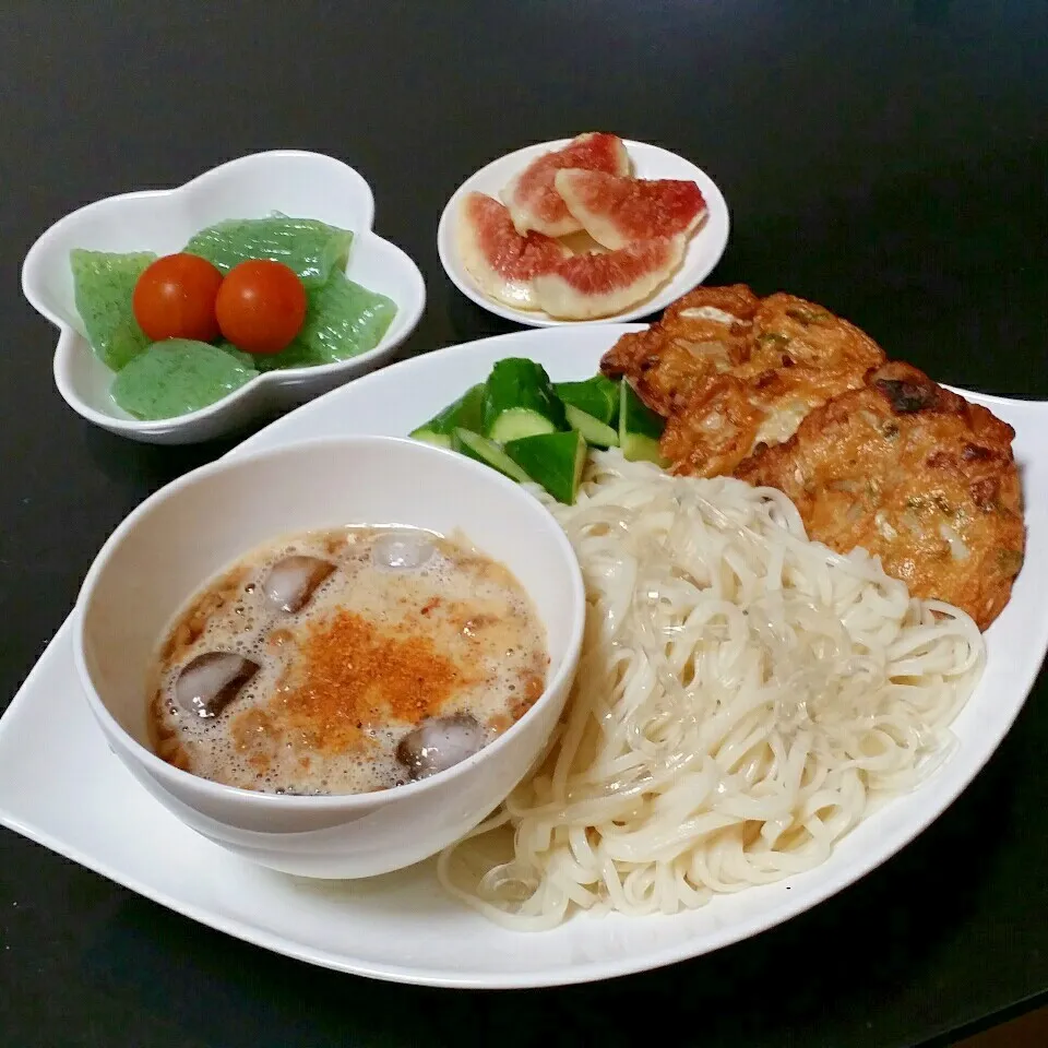 納豆ダレの心太入りヘルシー冷やし細うどん|Yukiさん