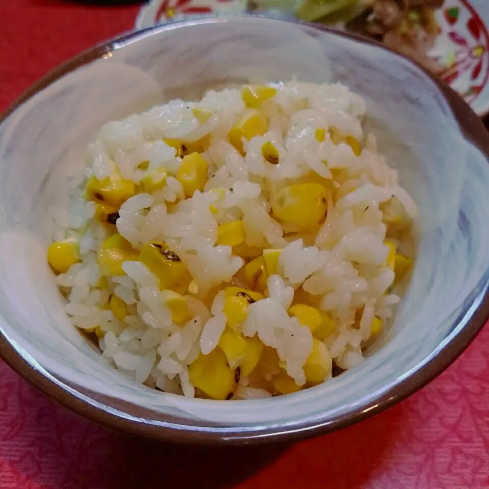 今年も🌽🌽焼きとうもろこしの炊き込みごはん|@きなこさん