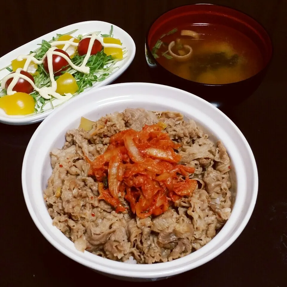 Snapdishの料理写真:キムチ牛丼|Yukiさん