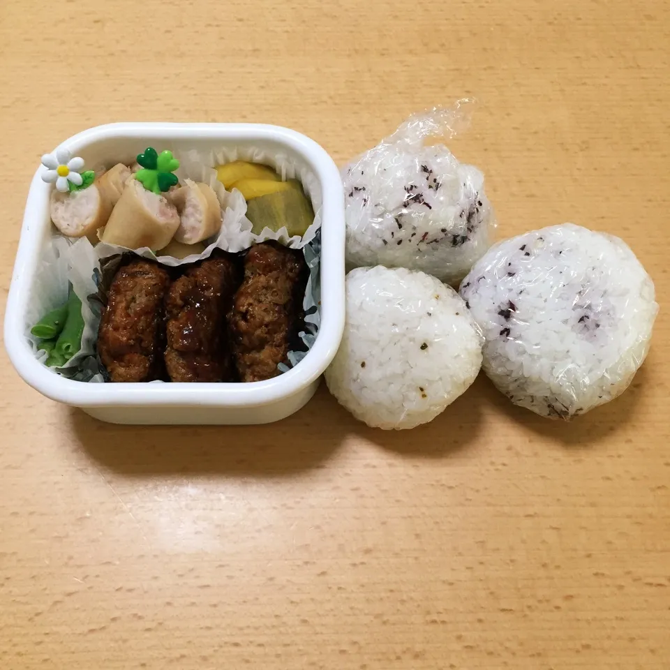 Snapdishの料理写真:自分&娘弁当1108 #OnigiriAction|hisakoさん