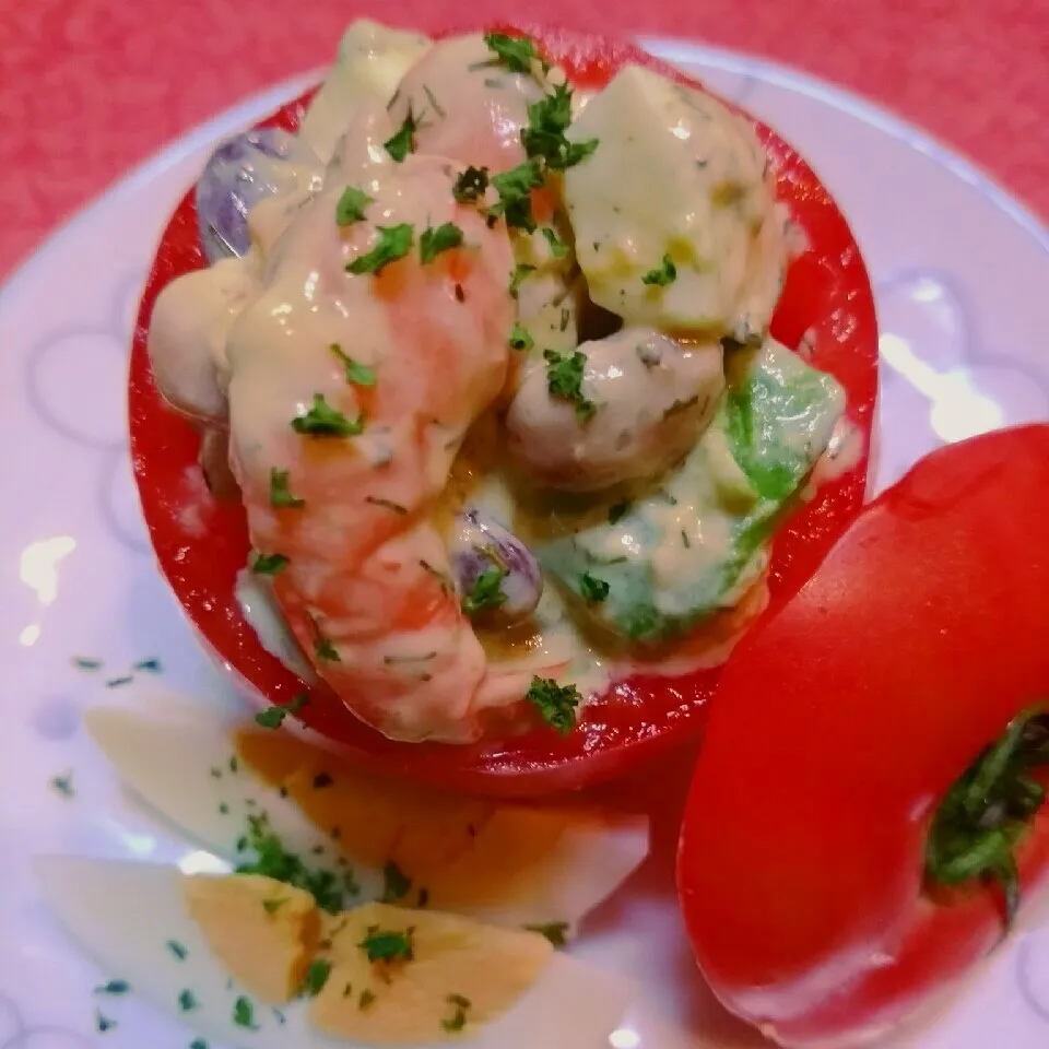 トマトカップで海老&アボカドのデリ風サラダ|@きなこさん