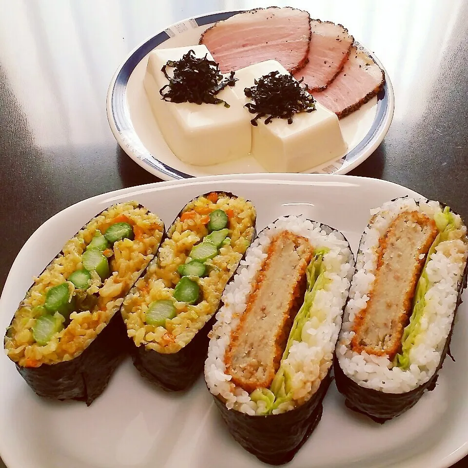 Snapdishの料理写真:おにぎらず|Yukiさん