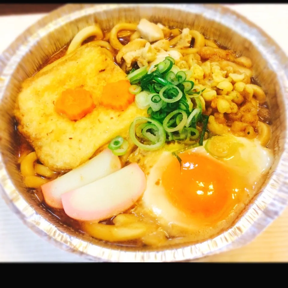 ご当地飯6 アツアツ味噌煮込みうどん♪|きょんさん