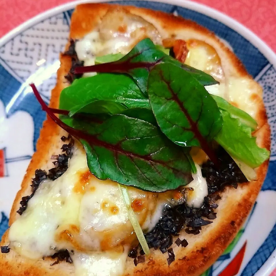 昆布の佃煮でチーズトースト|@きなこさん