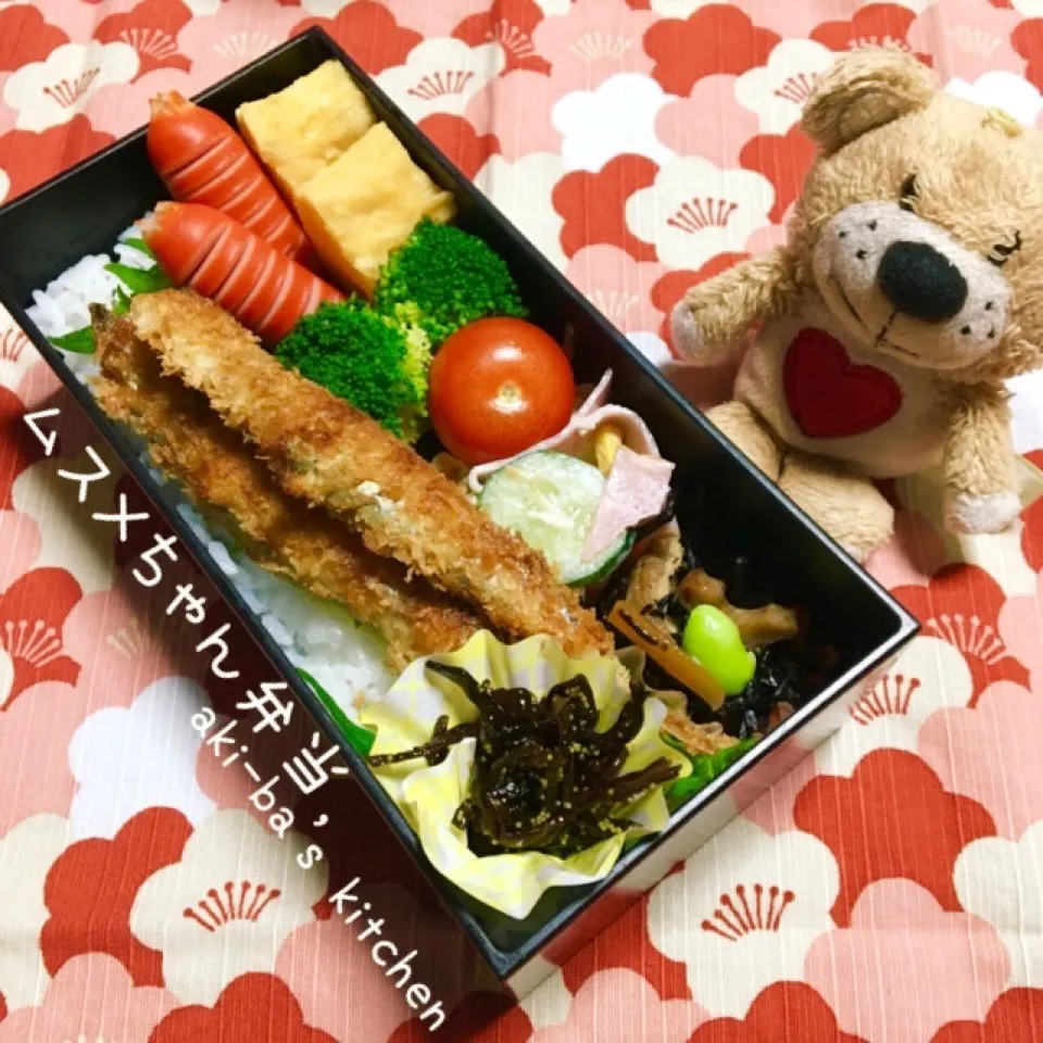 Snapdishの料理写真:旦那さんと娘弁当：ししゃもフライ|アキーバさん