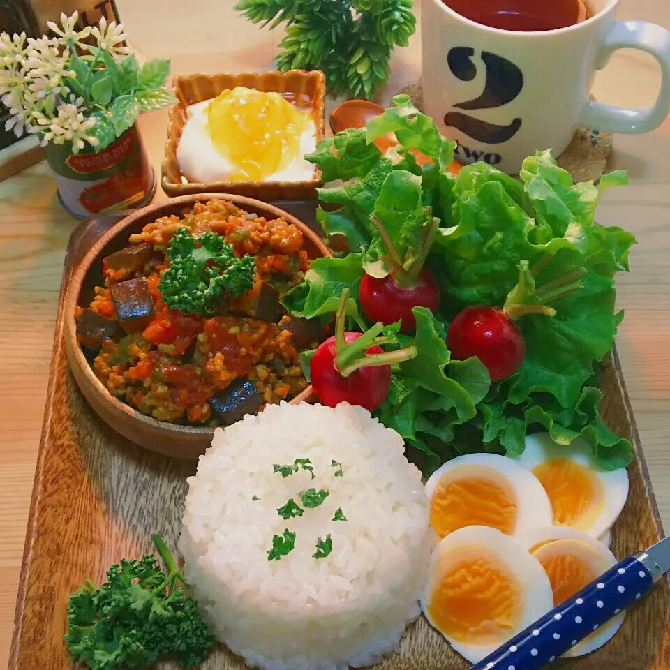 いろいろお野菜のキーマカレー de おひるごはん🍴|モゥモゥパラダイスさん