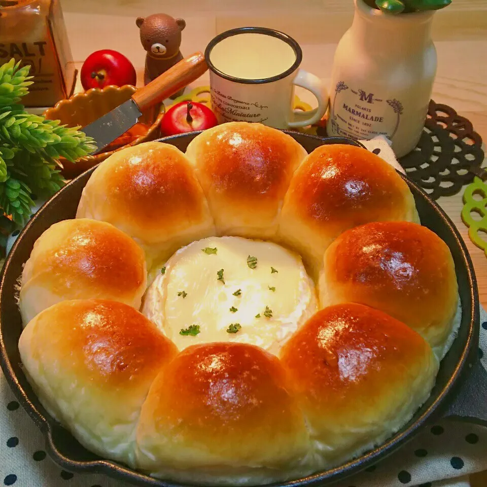 スキレットブレッド🌼🍞|モゥモゥパラダイスさん