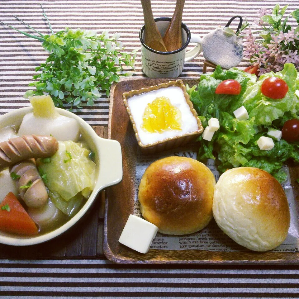 ポトフとまんまるチーズパン•*¨*|モゥモゥパラダイスさん