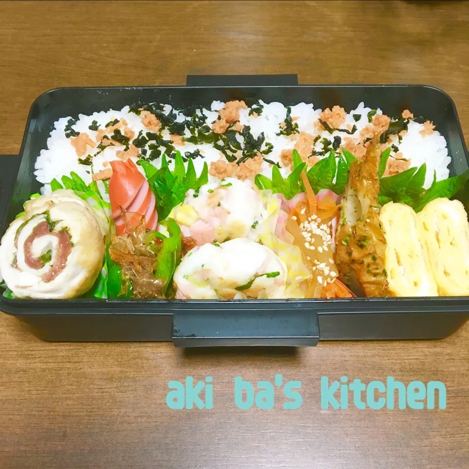 Snapdishの料理写真:旦那さんだけ弁当꒰*´艸｀*꒱|アキーバさん