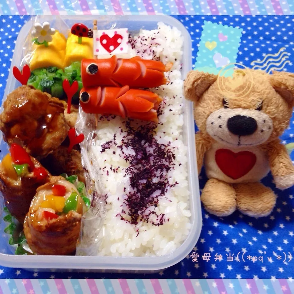 愛母弁当◡̈♥︎昨日はありがと꒰*´艸｀*꒱お兄ちゃん|アキーバさん