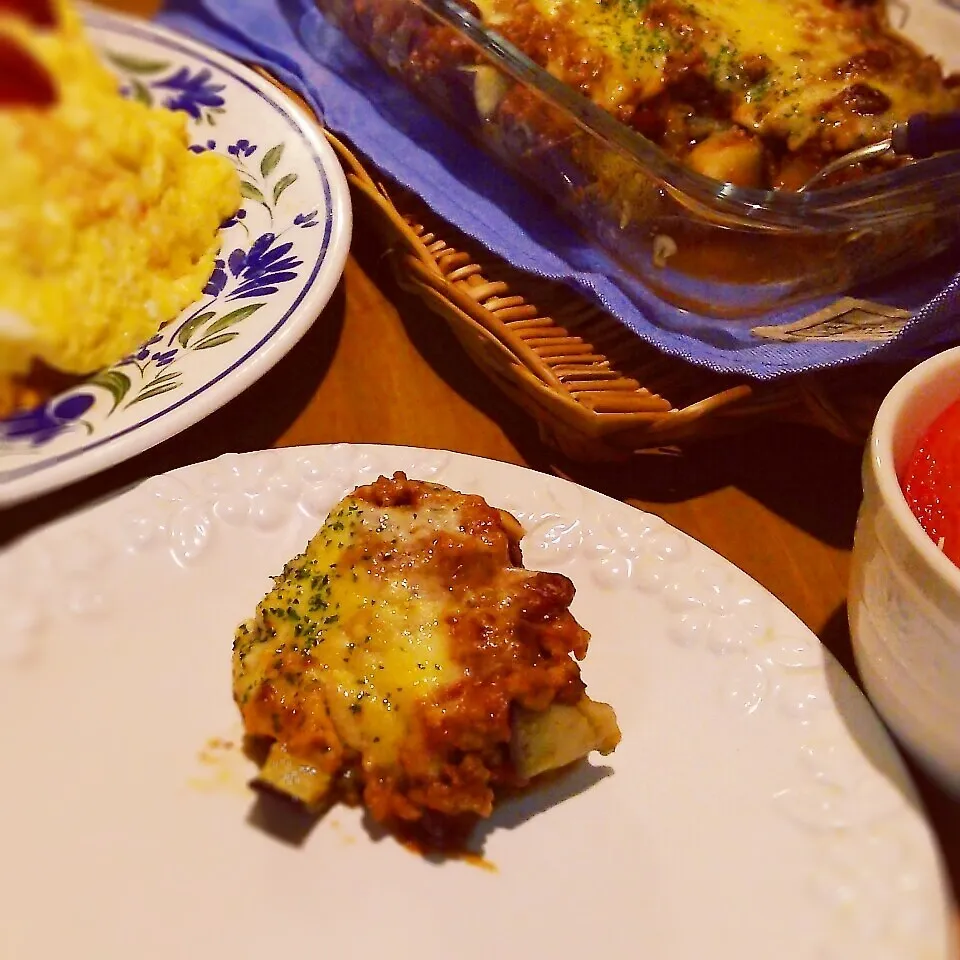 Snapdishの料理写真:＊のりPさんのチリコンカンdeなすのチーズ焼き＊|sayakaさん