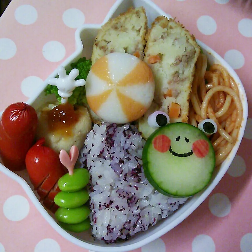 Snapdishの料理写真:コロッケ弁当|かなさん