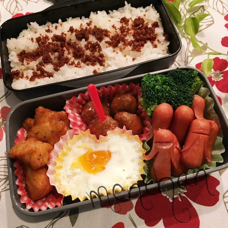 Snapdishの料理写真:高校男子2度寝弁当^_^;|めんちゃんさん