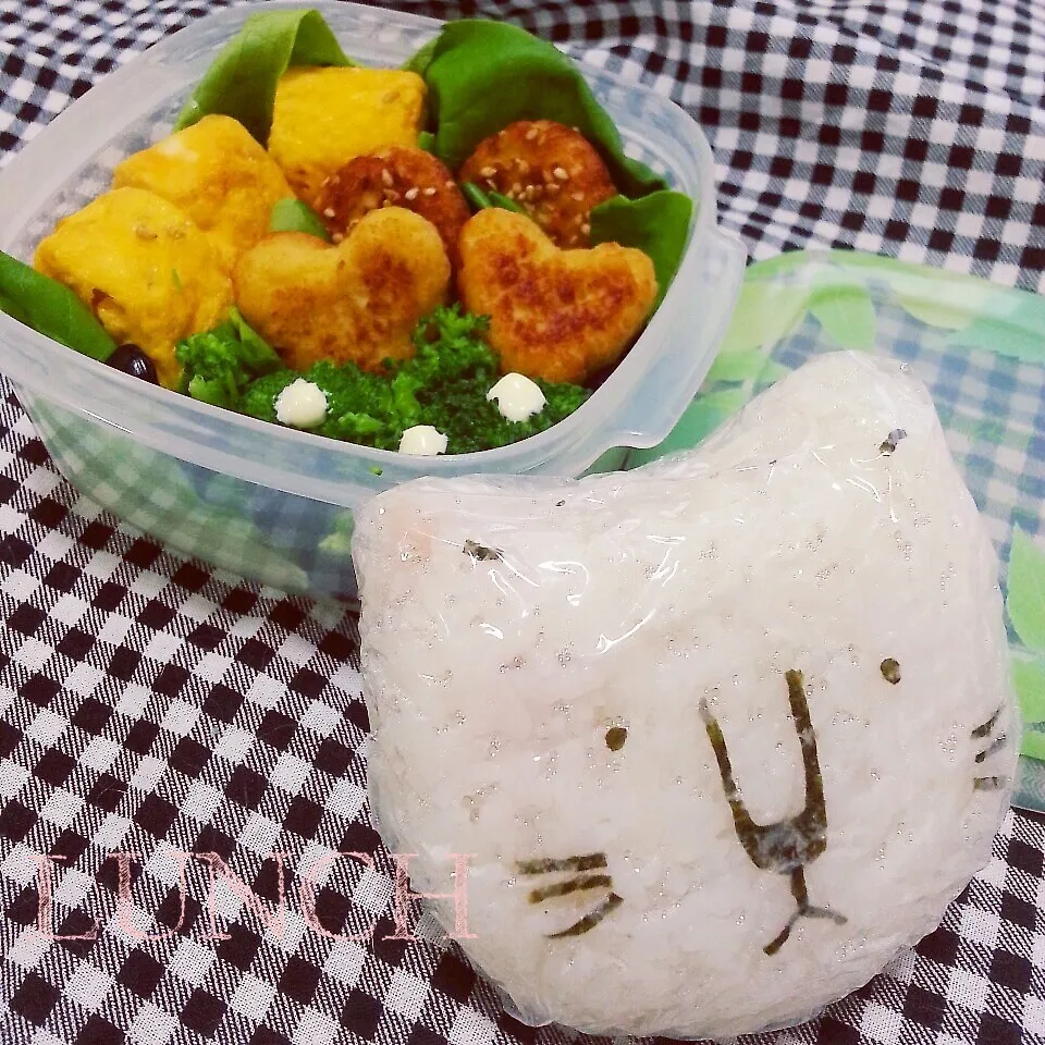 Snapdishの料理写真:にゃんこべんと。|ゆみころさん