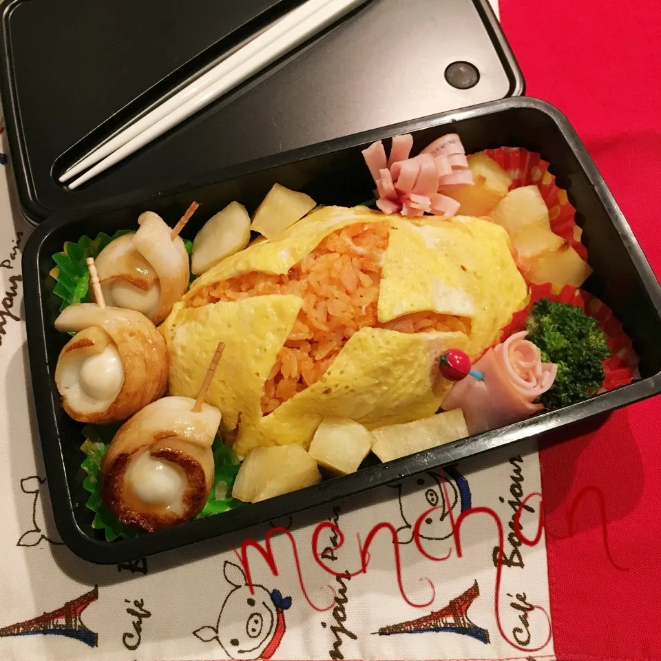 オムライス&うずらの竹輪巻き弁当♡|めんちゃんさん