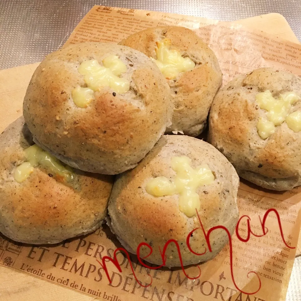 大奮闘！ふわふわ胡麻チーズパン^_^;|めんちゃんさん