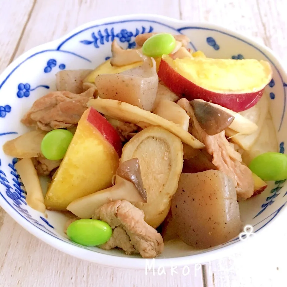 さつまいもと豚肉の照り煮 (^^)♡|まこぴ～♪さん