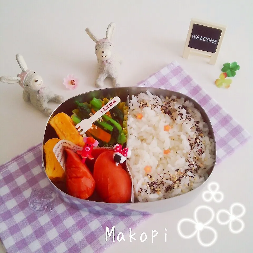 Snapdishの料理写真:お弁当〜(*´˘`*)♡|まこぴ～♪さん