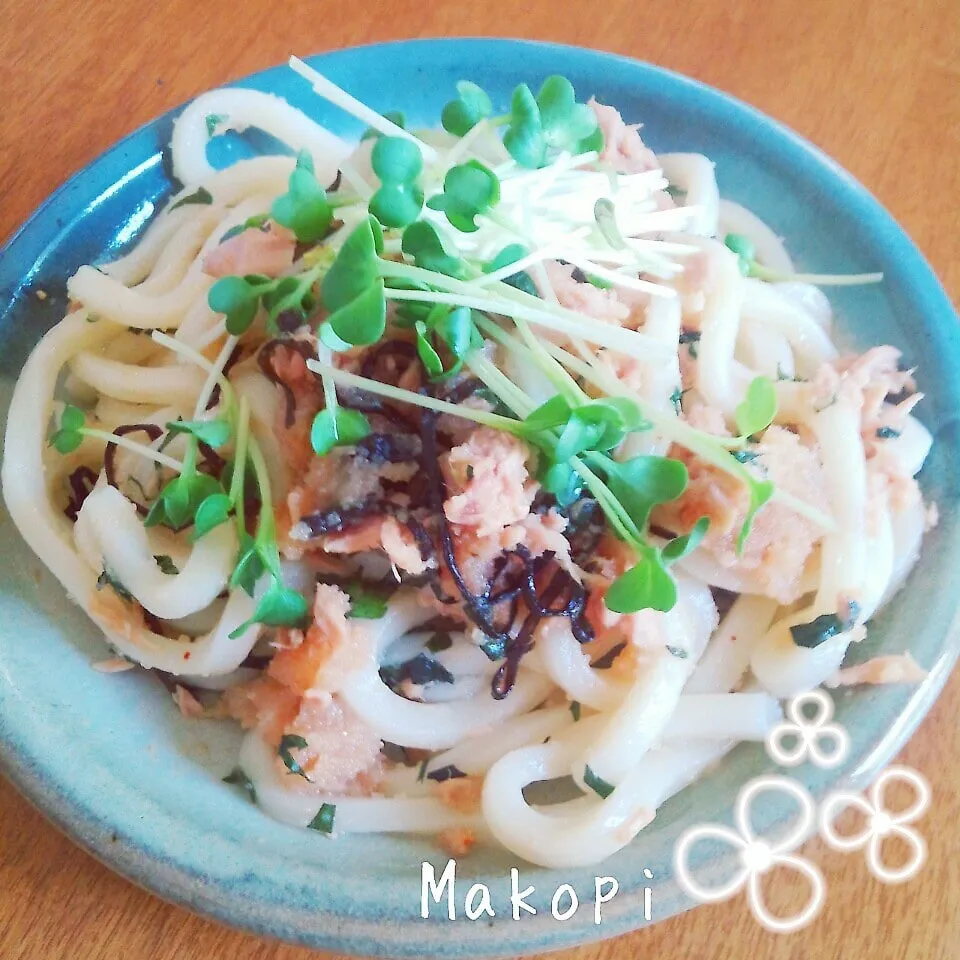 明太子とツナの塩昆布〜釜揚げうどん♡(✿´艸`✿)♡|まこぴ～♪さん