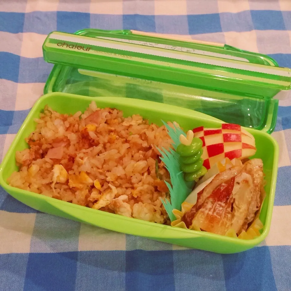 出た〜！チャーハン弁当( ´艸｀)|めんちゃんさん