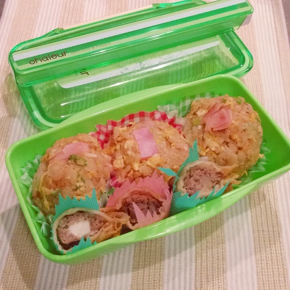 コンビニ風チャーハンおにぎり弁当♡|めんちゃんさん