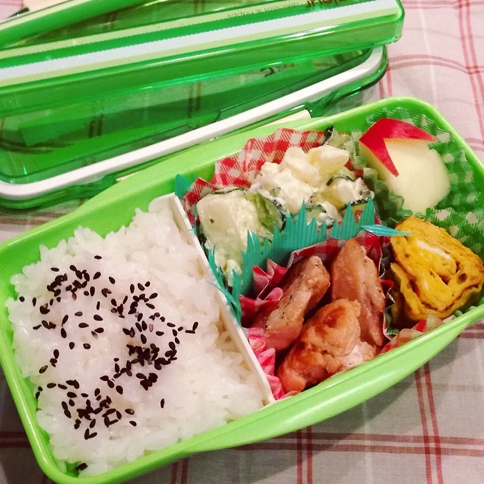 Snapdishの料理写真:高校男子早弁用弁当( ´艸｀)|めんちゃんさん