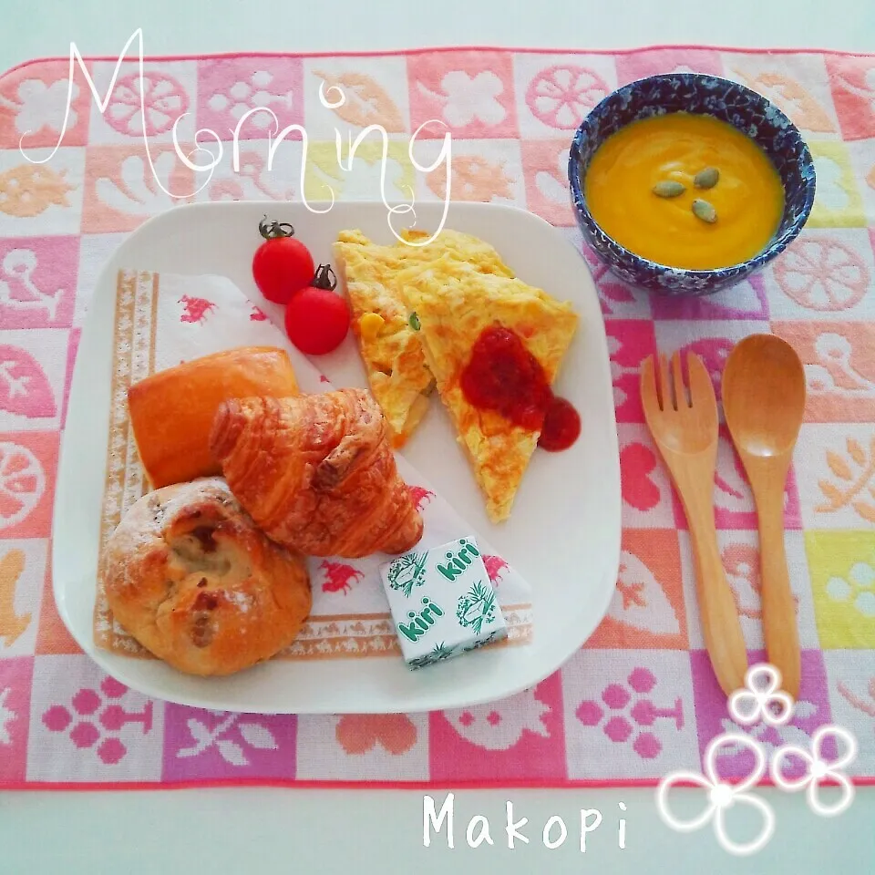 朝ごはん〜(*´˘`*)♡|まこぴ～♪さん