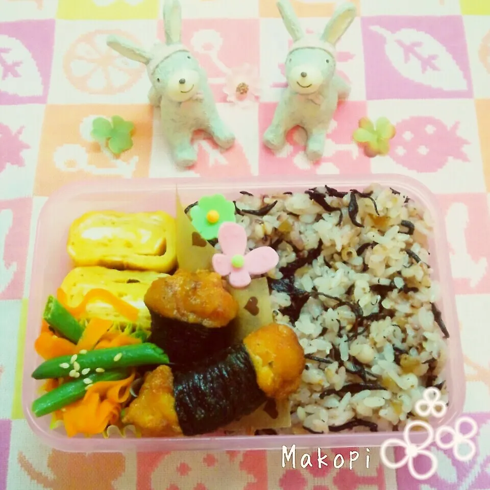 お弁当(*´˘`*)♡|まこぴ～♪さん