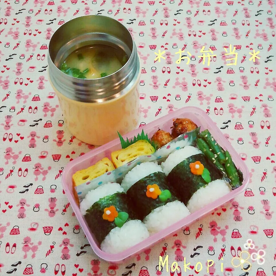 お弁当(*´˘`*)♡|まこぴ～♪さん