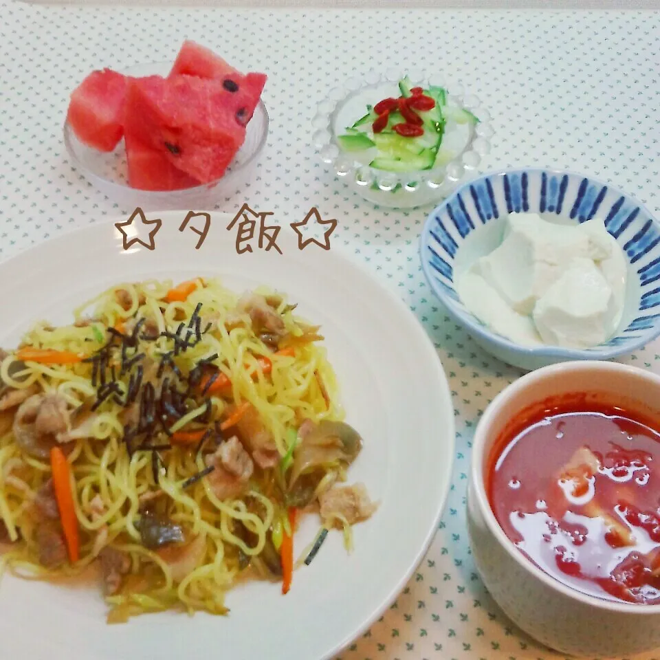 今日の夕飯(*´˘`*)♡|まこぴ～♪さん