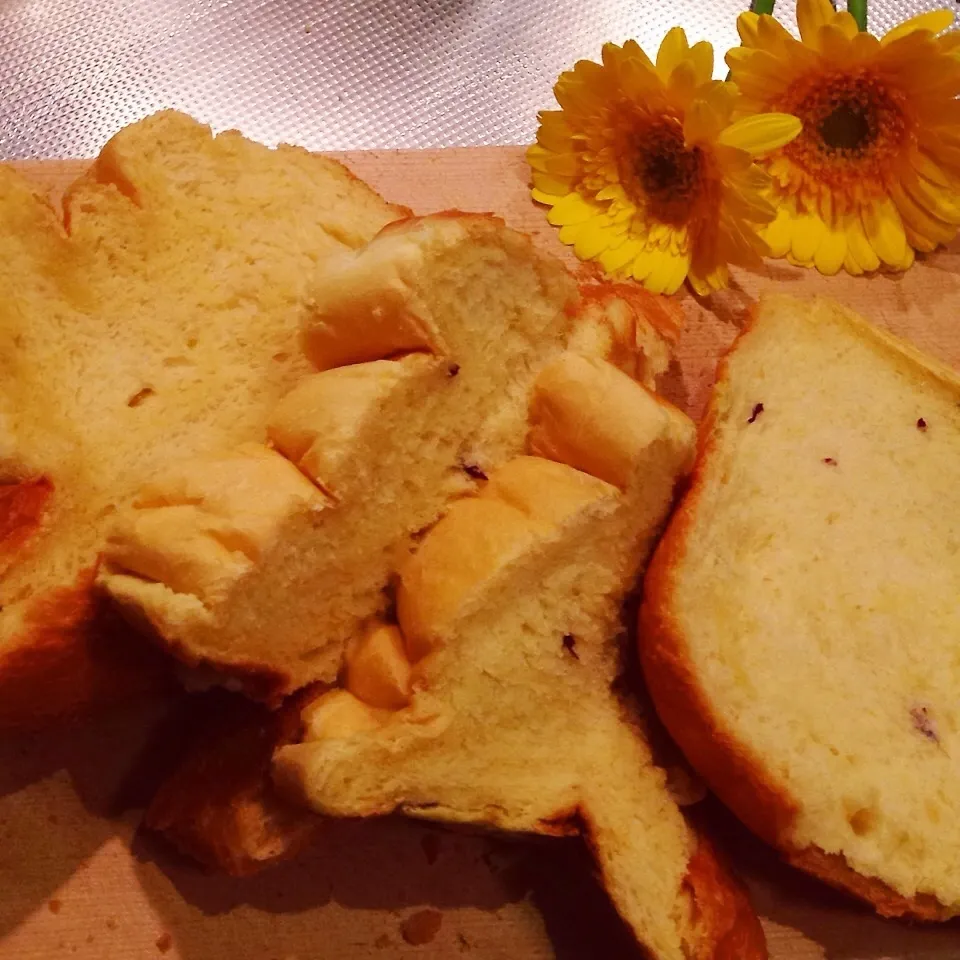 芋フェス！皮ごとさつま芋食パン(o^^o)|めんちゃんさん