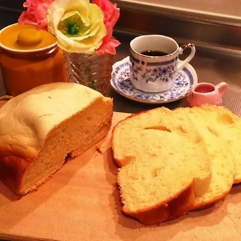 濃いめの珈琲に合うブリオッシュ食パン(*^ー^)ノ|めんちゃんさん