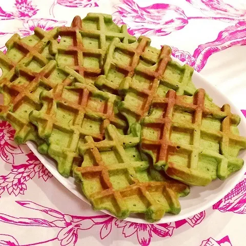 カリふわ！抹茶ワッフル♪(*^ ・^)ノ⌒☆|めんちゃんさん