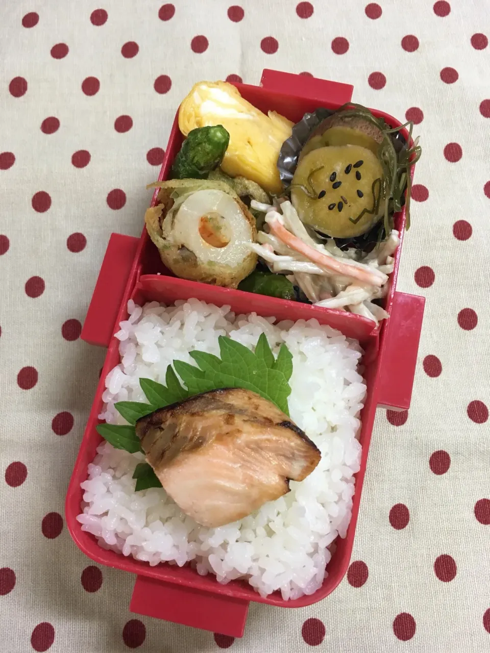 10月25日 今日も秋晴れ弁当🍱|sakuramochiさん