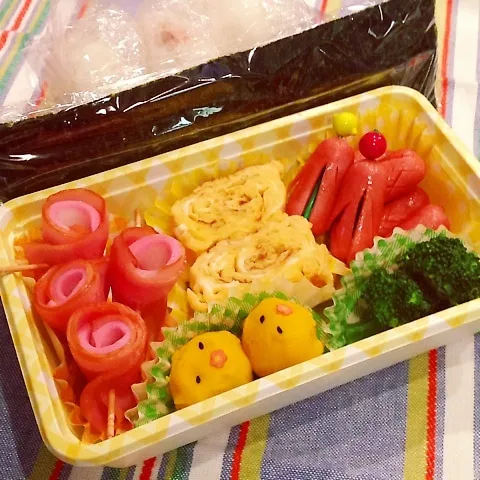 ツナマヨおにぎり弁当☆-( ^-ﾟ)v|めんちゃんさん