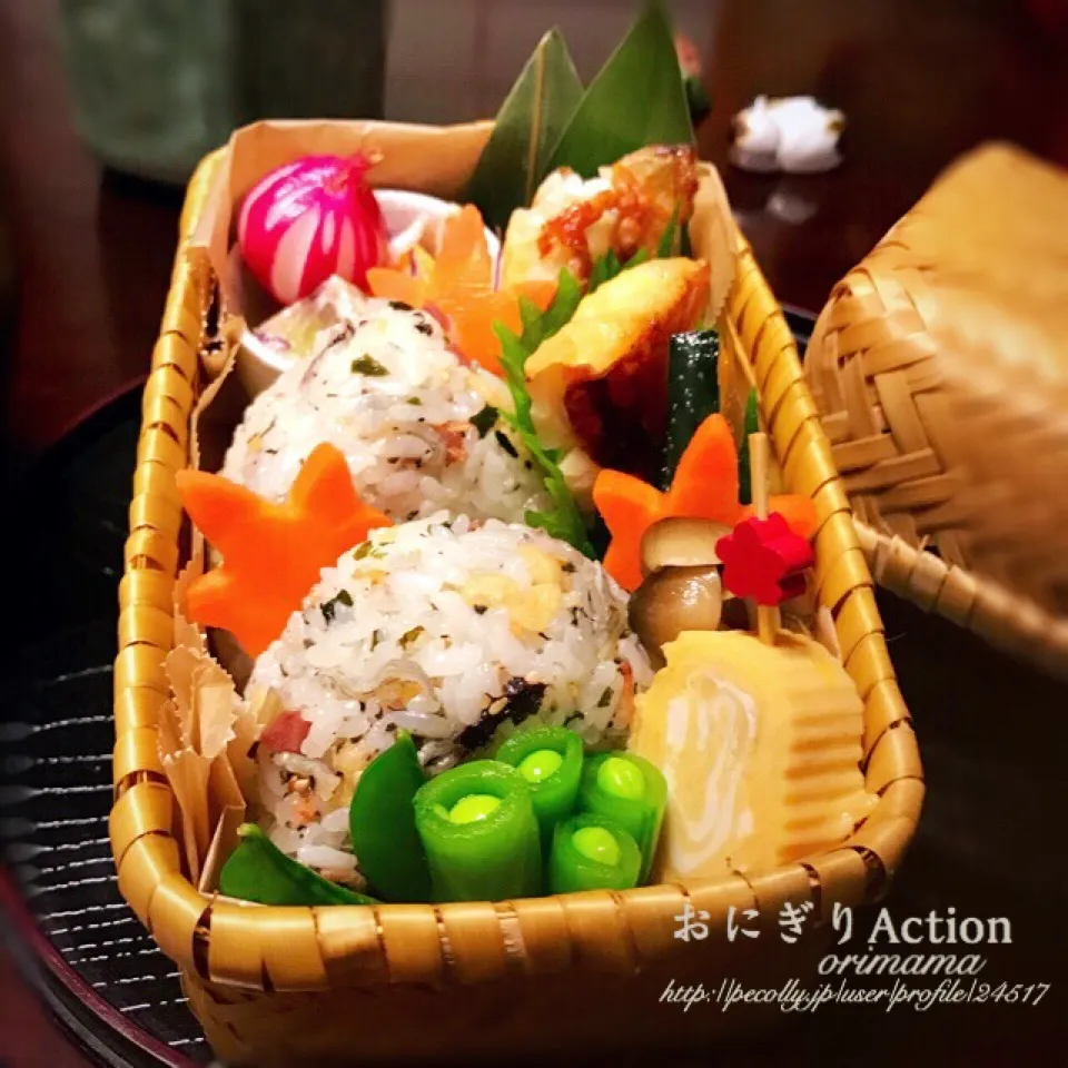 ちりめんたぬきおにぎりと赤魚の西京漬で頑張れ私❣️弁当🍀|chouchouさん