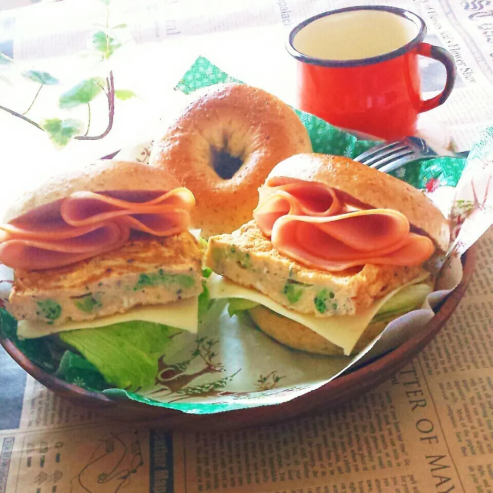 ライ麦BAGELでバタチーﾌﾞﾛｯｺﾘｰｵﾑサンド♡|nicoriri♡さん