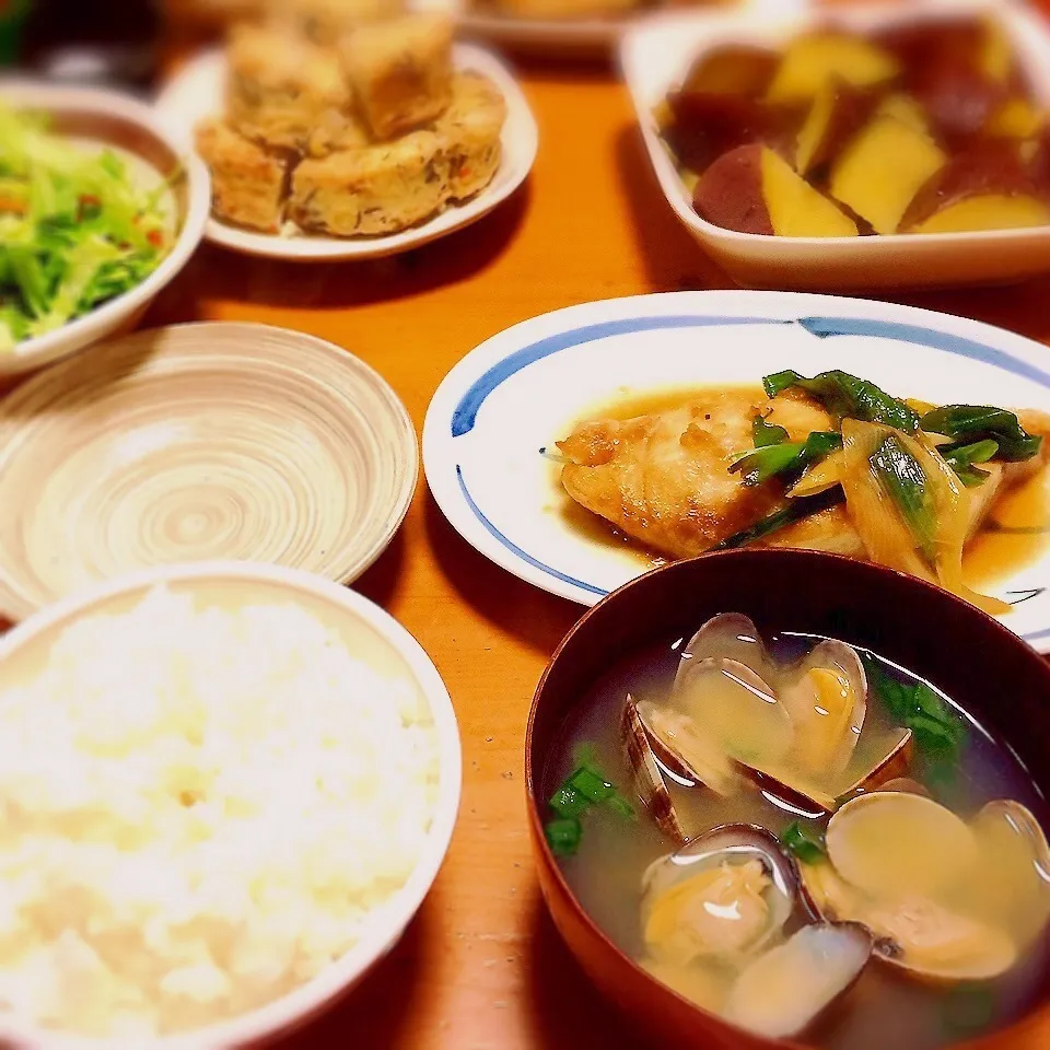 Snapdishの料理写真:今日の夕ご飯  カレイの煮付け|men-chan-chiさん