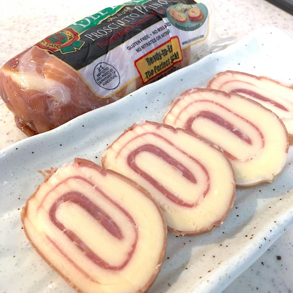 ダニエレ プロシュートパニーノコストコ モッツァレラチーズのプロシュートハム巻き ヨッチャン Snapdish スナップディッシュ Id 1ivvda