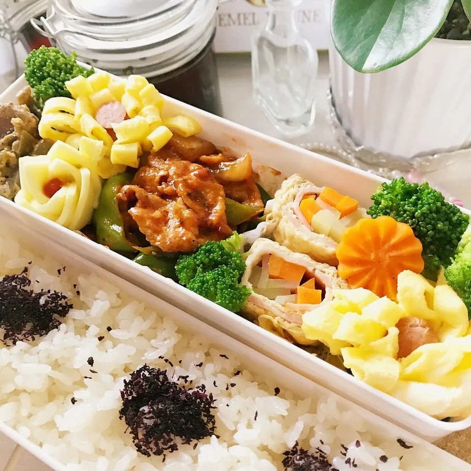 Snapdishの料理写真:本日の夫弁当♪豚のケチャップ炒め〜|綾奈さん