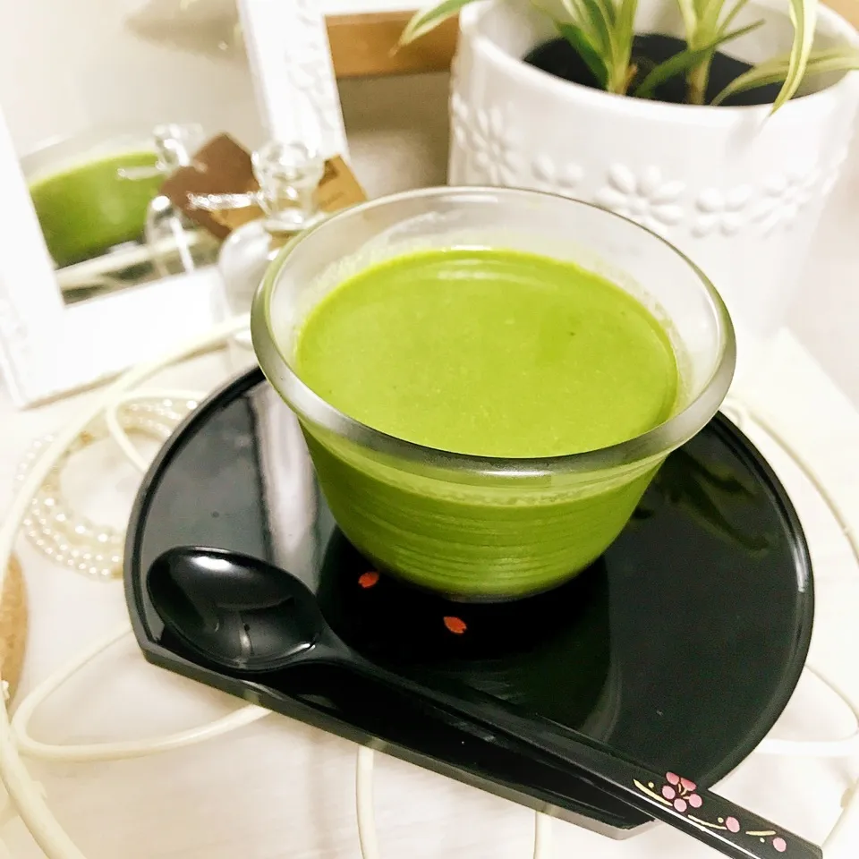 トロぷる❤️濃厚お豆腐De抹茶プリン🍵〜黒蜜ソース〜|綾奈さん