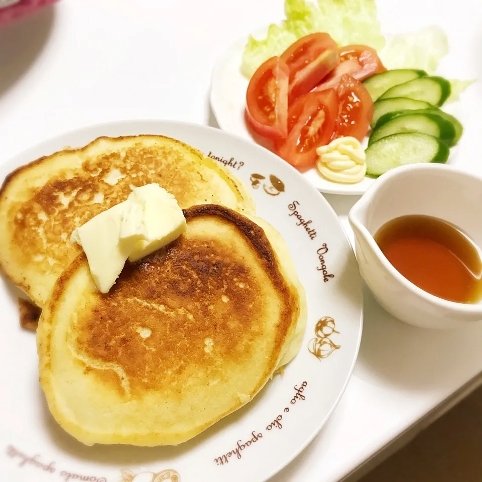 分厚いー❤️もちふわ❤️ななち様のパンケーキ|綾奈さん