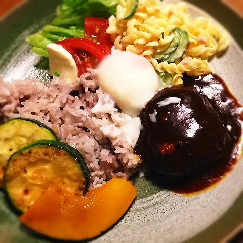 今日のごはん(*´︶`*)煮込みハンバーグ|るぅ✩さん