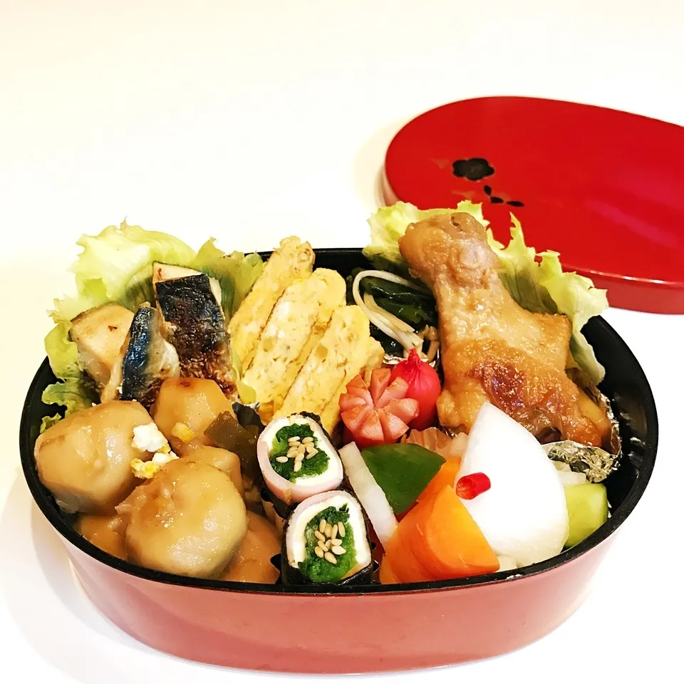 手羽元梅照り煮☆弁当|綾奈さん