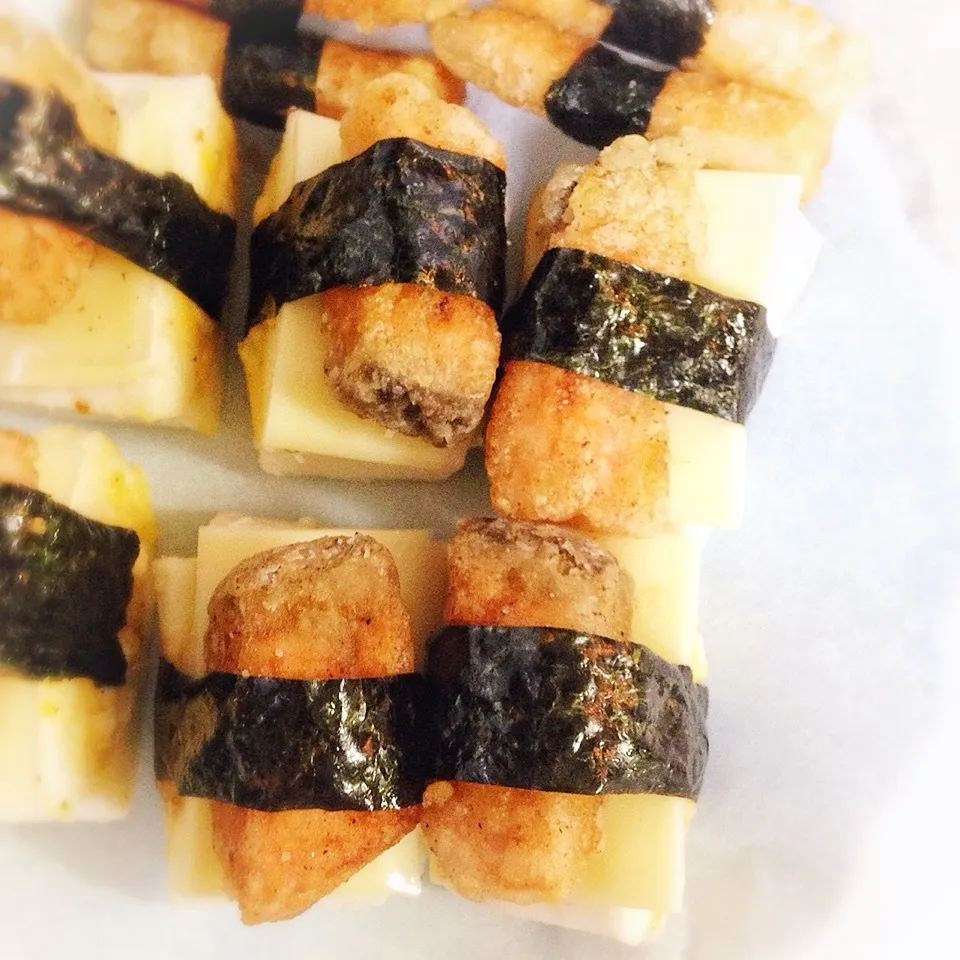 美味しい組み合わせ❤️鮭とはんぺんのタルタル挟み焼き|綾奈さん