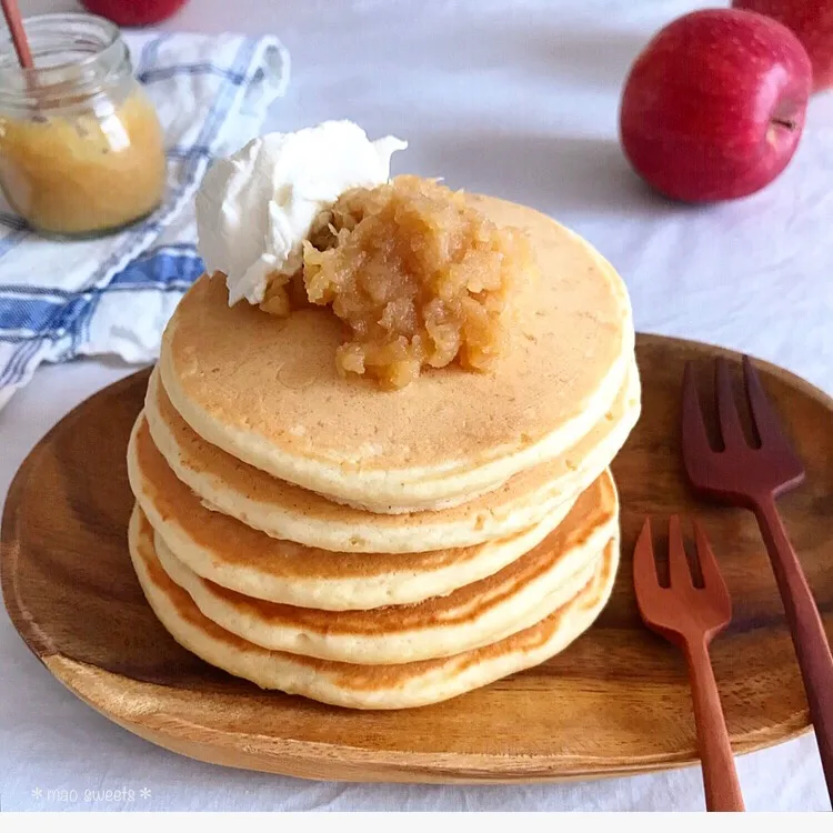 りんごバターとクリームチーズのパンケーキ|まおさん