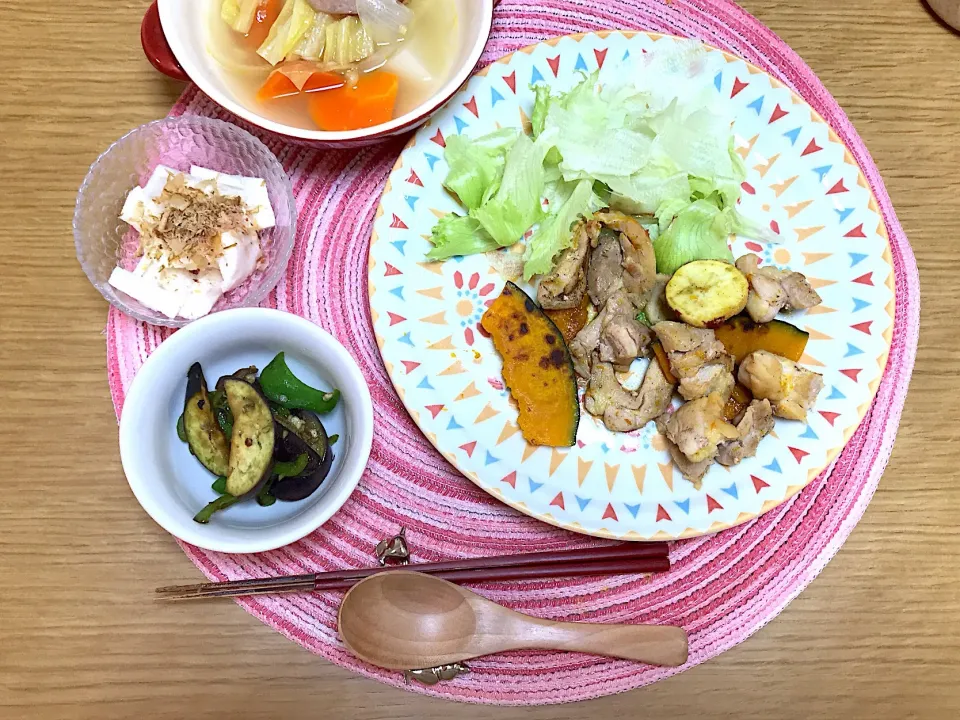 鶏肉と秋野菜の炒め物とポトフです|りんごさん