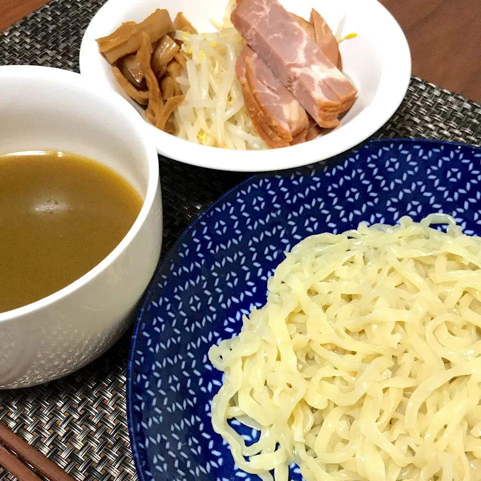 松屋製麺所のつけ麺 #晩ごはん  #単身赴任飯|Koichi GOGOさん